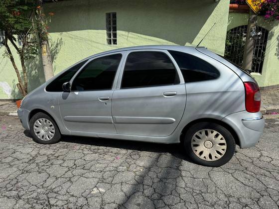 CITROËN XSARA PICASSO 1.6 I GLX 16V FLEX 4P MANUAL CITROËN XSARA PICASSO 1.6 I GLX 16V FLEX 4P MANUAL